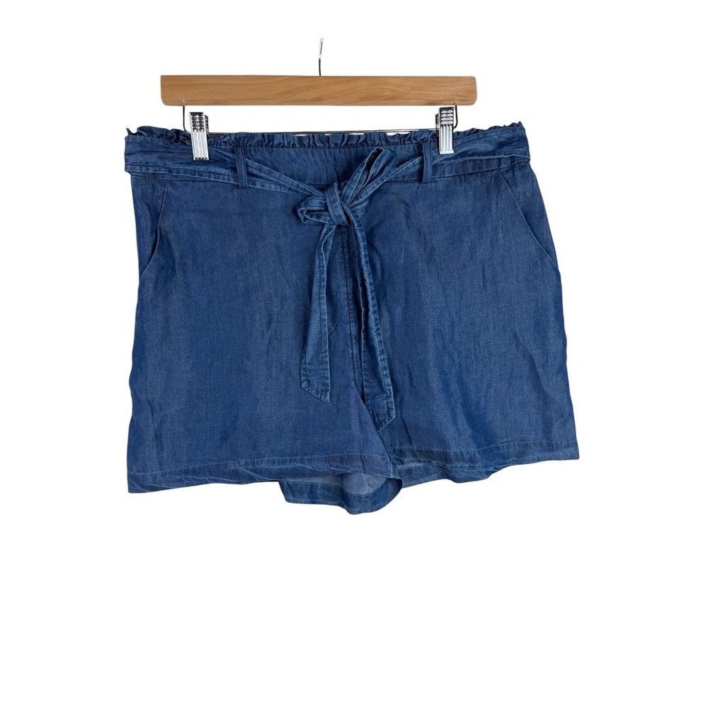 Lauren Conrad LC Belted Paperbag Chambray Shorts size‎ Large Blue